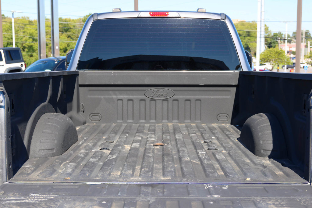 Used 2023 Ford F350 XLT AWD/4WD image 12