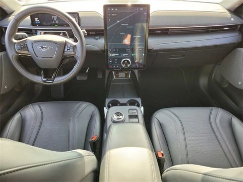 Used 2021 Ford Mustang Mach-E Premium image 15