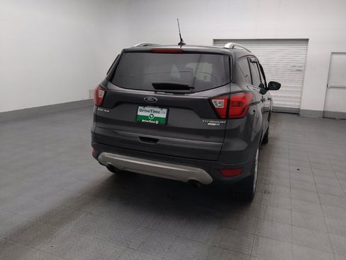 Used 2019 Ford Escape Titanium AWD/4WD image 7