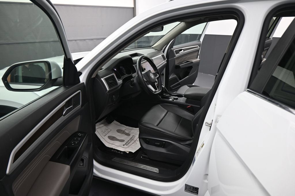 Used 2021 Volkswagen Atlas SE AWD/4WD image 38