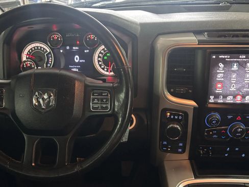 Used 2016 RAM 1500 Big Horn AWD/4WD image 10