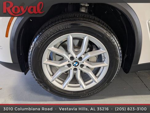 Used 2021 BMW X5 xDrive40i w/ Premium Package 2 image 28