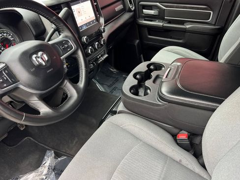 Used 2024 RAM 3500 Big Horn image 12