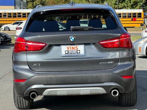 Used 2022 BMW X1 xDrive28i image 9