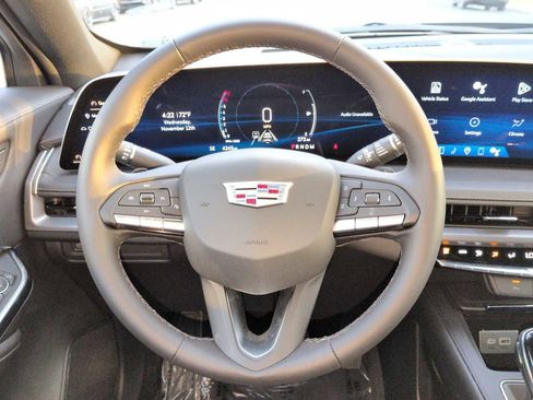 New 2025 Cadillac XT4 Premium Luxury image 14