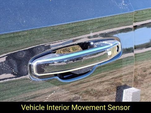 New 2026 Chevrolet Suburban Premier image 36