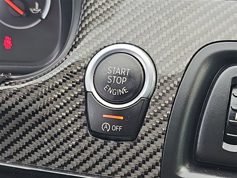 Used 2016 BMW M6 Coupe image 28