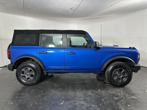Used 2023 Ford Bronco 4-Door AWD/4WD image 9