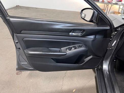 Used 2021 Nissan Altima 2.5 S image 24