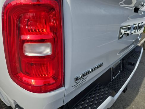 New 2026 RAM 1500 Laramie AWD/4WD image 35