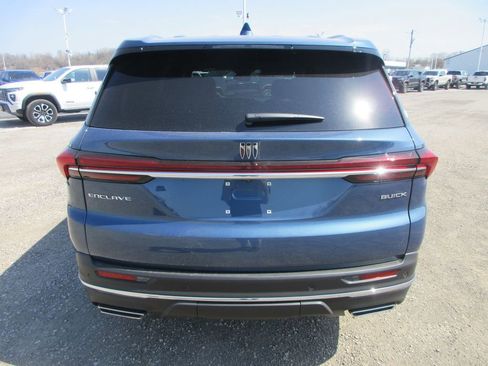 New 2026 Buick Enclave Preferred FWD image 5