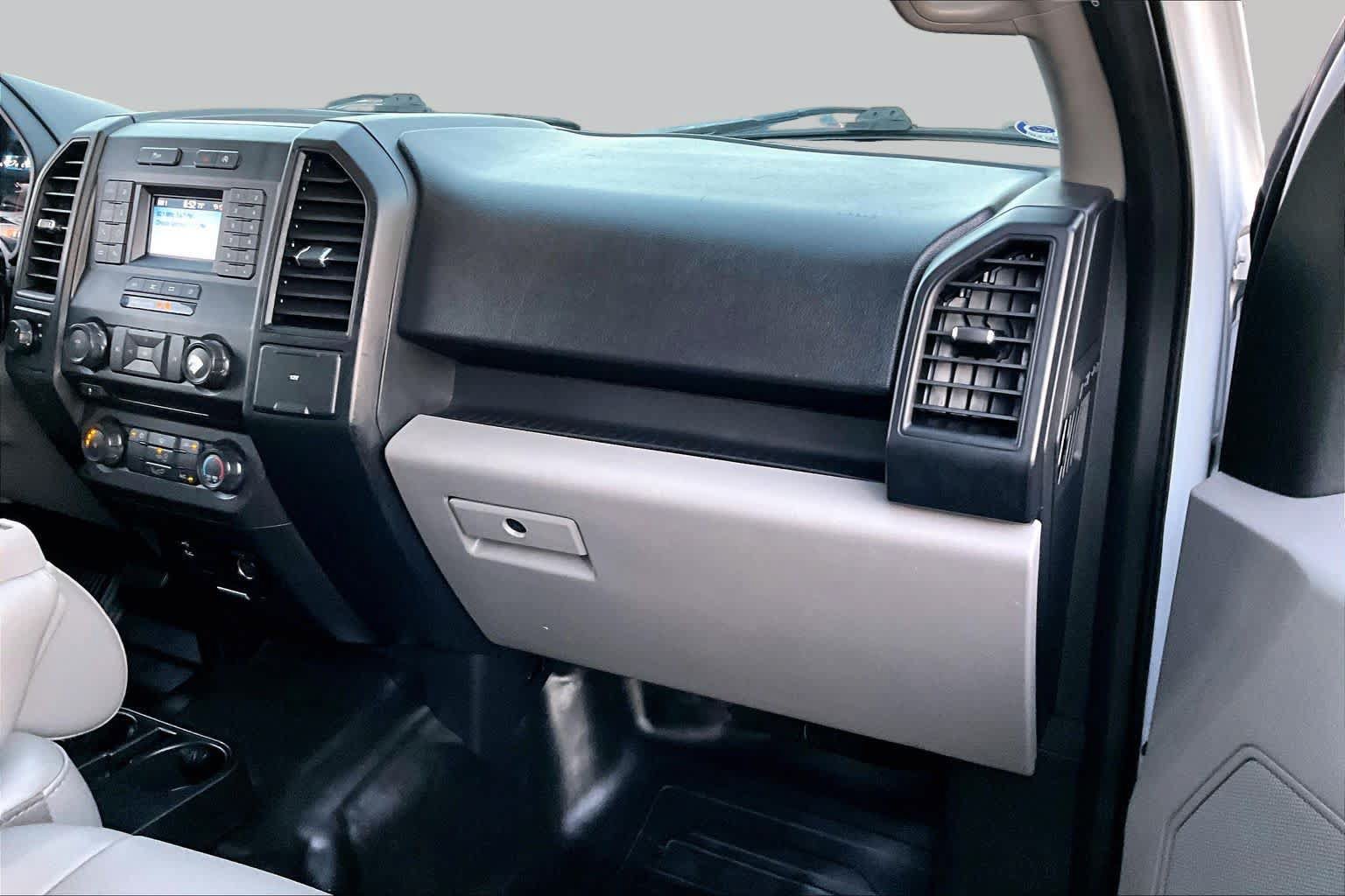 Used 2018 Ford F150 XL w/ Equipment Group 101A Mid RWD image 19