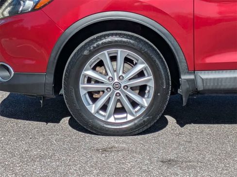 Used 2019 Nissan Rogue Sport SV w/ Technology Package image 10