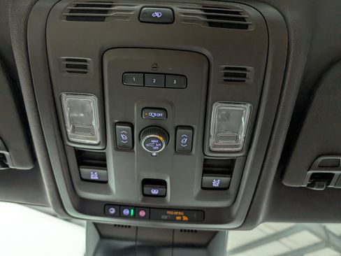 Used 2023 Cadillac Escalade Sport w/ LPO, ONYX Package AWD/4WD image 33