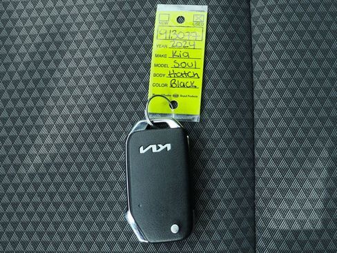 Used 2024 Kia Soul LX w/ Option Group 015 image 57