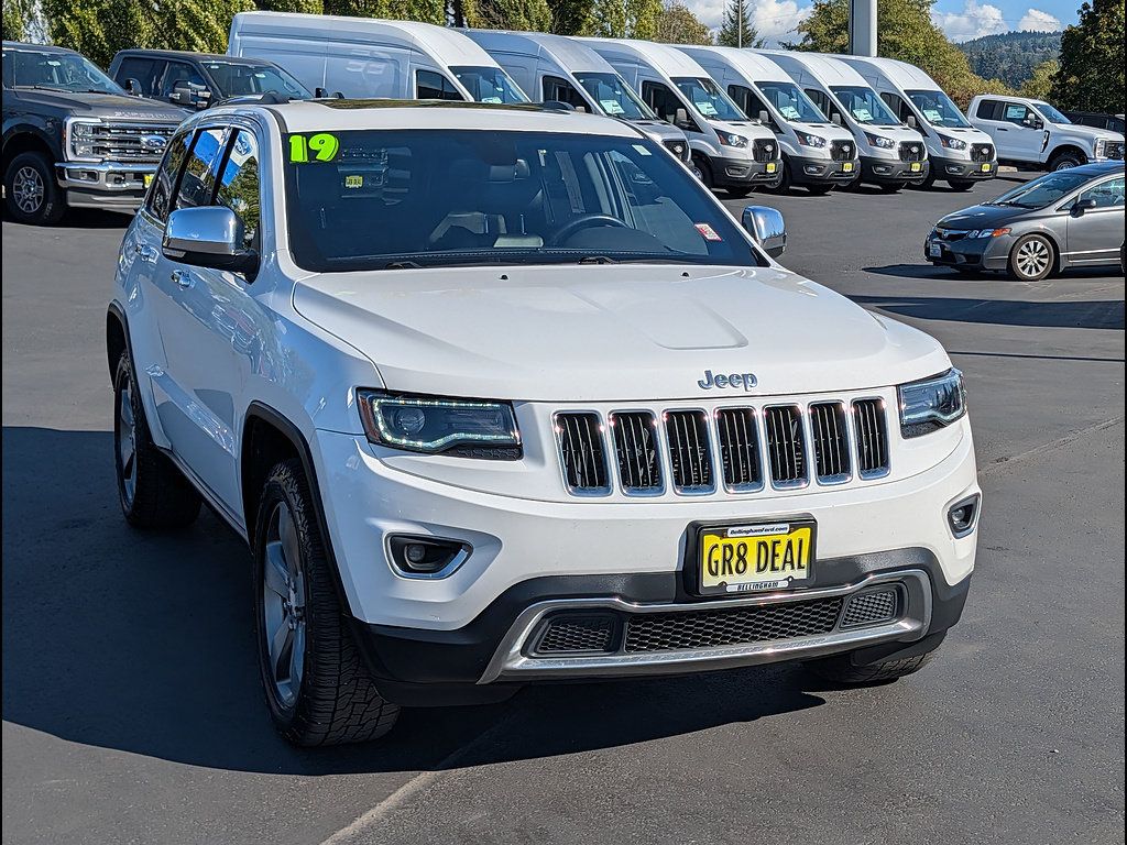 Used 2016 Jeep Grand Cherokee Limited AWD/4WD image 3