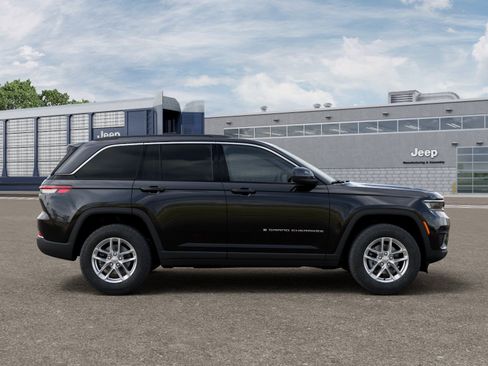New 2026 Jeep Grand Cherokee Laredo X image 12