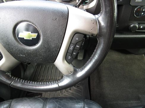 Used 2011 Chevrolet Silverado 1500 LT w/ All-Star Edition RWD image 14