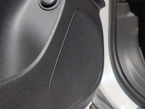 New 2026 Buick Envista Avenir image 24