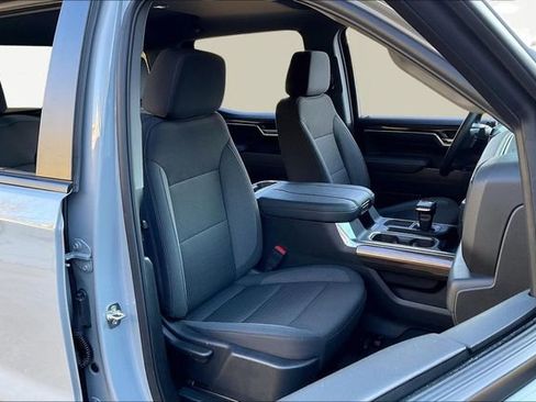 Used 2025 Chevrolet Silverado 1500 RST w/ Max Trailering Package image 19