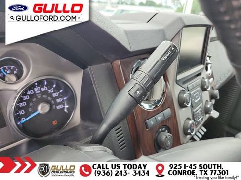 Used 2015 Ford F250 Lariat w/ Lariat Ultimate Package AWD/4WD image 28