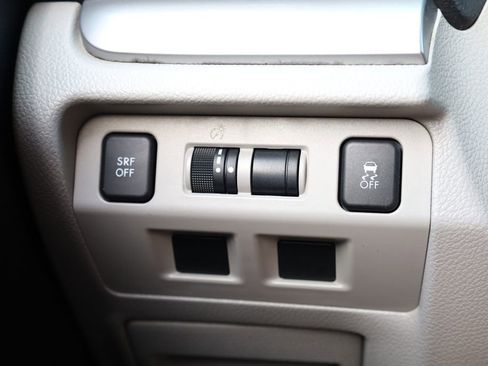 Used 2016 Subaru Forester 2.5i Premium image 19