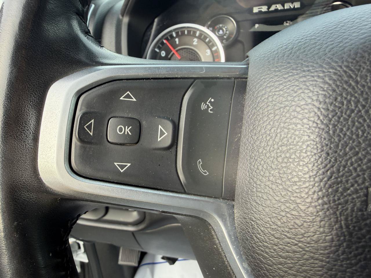 Used 2024 RAM 2500 Big Horn AWD/4WD image 26