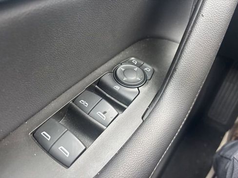 Used 2024 Chevrolet Blazer LT FWD image 22
