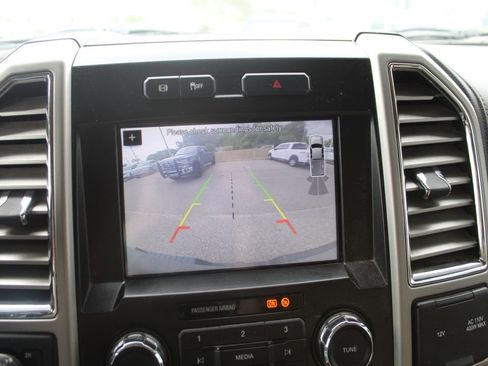 Used 2017 Ford F250 Lariat w/ Chrome Package AWD/4WD image 6