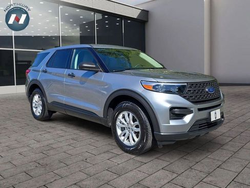 Used 2020 Ford Explorer 4WD image 3