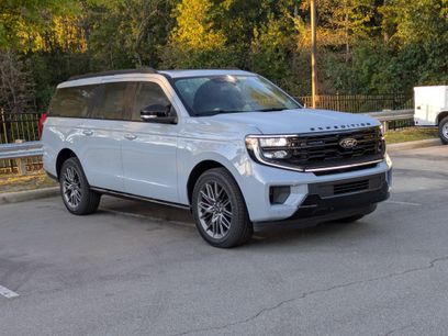 New 2025 Ford Expedition Max Platinum w/ Stealth Performance Package