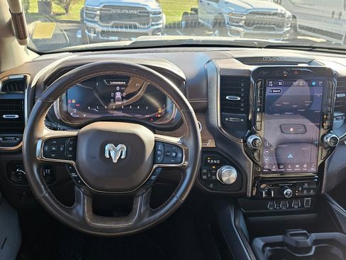 Used 2025 RAM 1500 Limited w/ Trailer Tow Group image 34