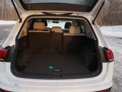 Used 2020 Volkswagen Tiguan S image 26