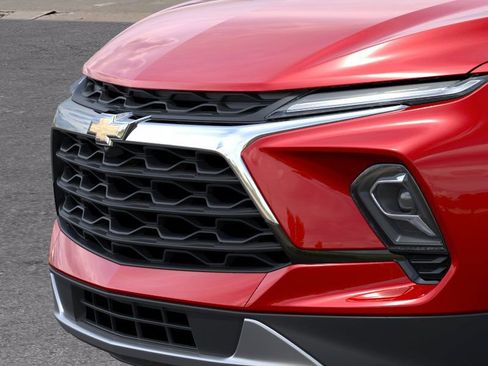 New 2026 Chevrolet Blazer LT AWD/4WD image 13