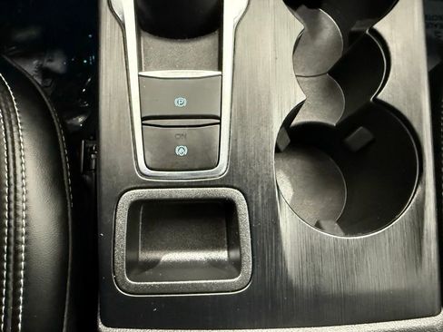 Used 2024 Ford Escape Platinum AWD/4WD image 40