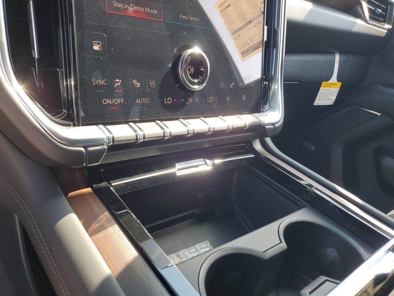New 2026 GMC Yukon Denali RWD image 23