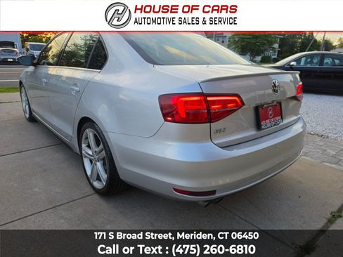 Used 2015 Volkswagen Jetta GLI SE FWD image 6
