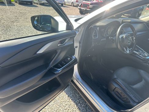 Used 2016 MAZDA CX-9 Touring AWD/4WD image 9