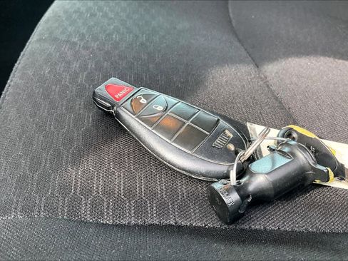 Used 2020 RAM 1500 Classic Warlock w/ Electronics Group image 14