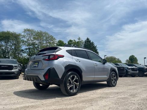 Used 2025 Subaru Crosstrek 2.0i Premium AWD/4WD image 5