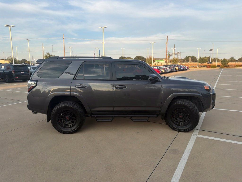 Used 2021 Toyota 4Runner TRD Off-Road Premium w/ Moonroof Package AWD/4WD image 2