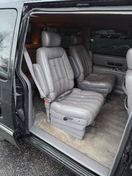 Used 1993 Plymouth Grand Voyager LE FWD image 13