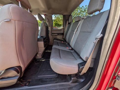 Used 2017 Ford F150 XL w/ Equipment Group 101A Mid AWD/4WD image 17