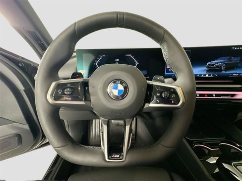 New 2026 BMW 530i xDrive w/ M Sport Package AWD/4WD image 21