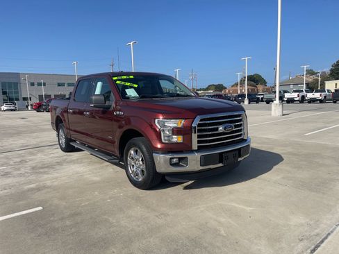 Used 2015 Ford F150 XLT w/ Equipment Group 302A Luxury RWD image 9