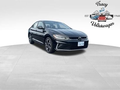 New 2025 Volkswagen Jetta SEL