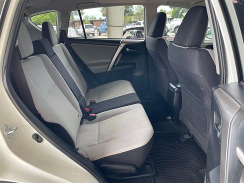Used 2018 Toyota RAV4 XLE w/ Plus Extra Value Package AWD/4WD image 14