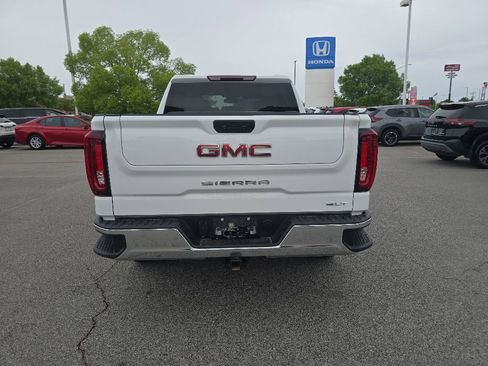 Used 2025 GMC Sierra 1500 SLT RWD image 4