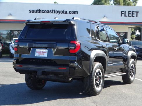 New 2026 Toyota 4Runner TRD Off-Road AWD/4WD image 4