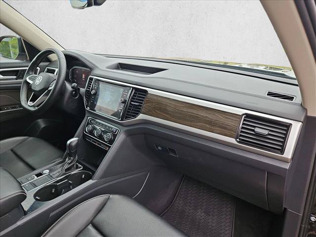 Used 2022 Volkswagen Atlas SE FWD image 24